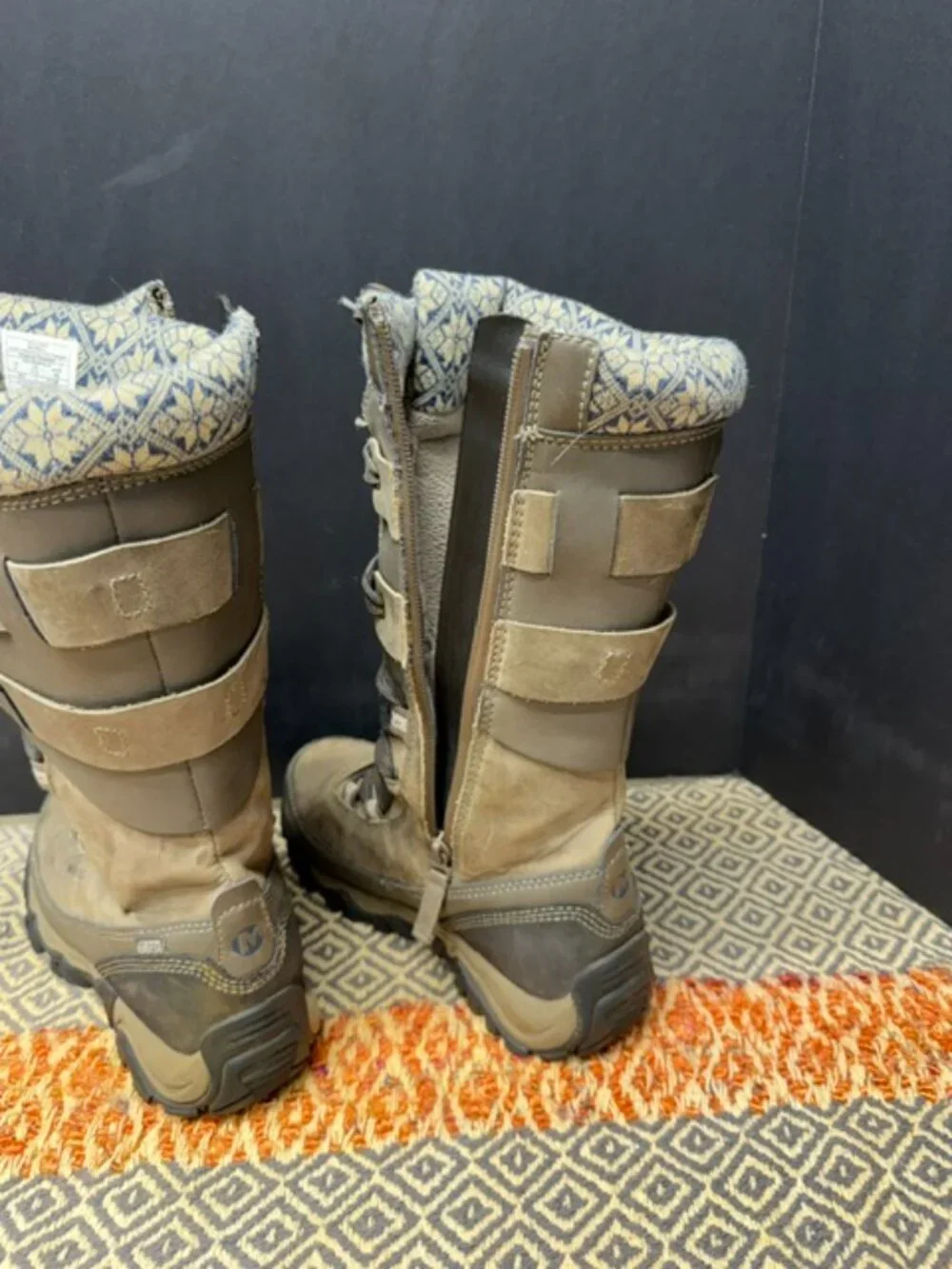 Merrell Polarand Rove Peak Woman's Size 6
